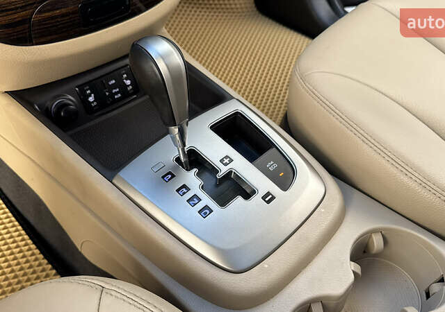 Хендай Санта Фе 2011 в Ивано-Франковске на Automoto.ua Коричневый Хендай Санта Фе, объемом двигателя 2.2 л и пробегом 186 тыс. км за 14950 $, фото 76 на Automoto.ua