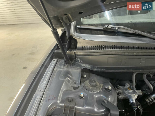 Коричневый Хендай Санта Фе, объемом двигателя 2.2 л и пробегом 273 тыс. км за 12950 $, фото 51 на Automoto.ua