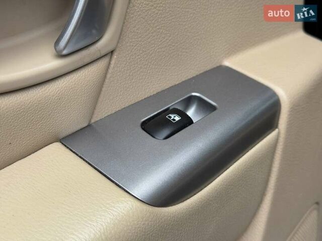 Коричневий Хендай Санта Фе, об'ємом двигуна 2.4 л та пробігом 160 тис. км за 10980 $, фото 33 на Automoto.ua