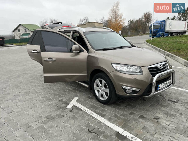 Коричневый Хендай Санта Фе, объемом двигателя 2.2 л и пробегом 181 тыс. км за 13800 $, фото 13 на Automoto.ua