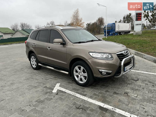 Коричневый Хендай Санта Фе, объемом двигателя 2.2 л и пробегом 181 тыс. км за 13800 $, фото 8 на Automoto.ua