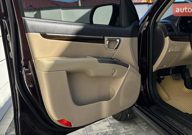 Хендай Санта Фе 2011 в Ивано-Франковске на Automoto.ua Коричневый Хендай Санта Фе, объемом двигателя 2.2 л и пробегом 186 тыс. км за 14950 $, фото 81 на Automoto.ua