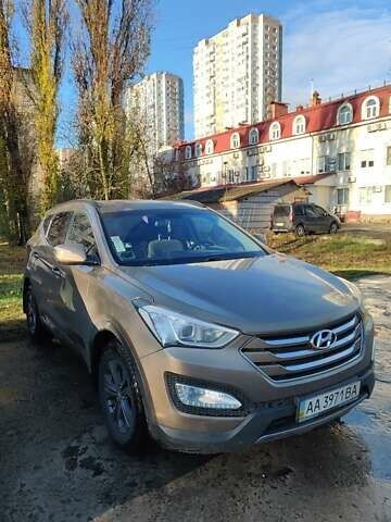 Коричневый Хендай Санта Фе, объемом двигателя 2.2 л и пробегом 185 тыс. км за 17300 $, фото 1 на Automoto.ua
