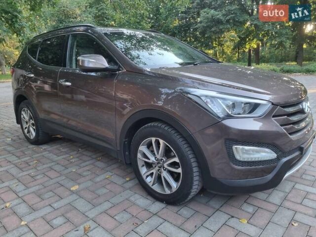 Коричневий Хендай Санта Фе, об'ємом двигуна 2.2 л та пробігом 157 тис. км за 15000 $, фото 2 на Automoto.ua