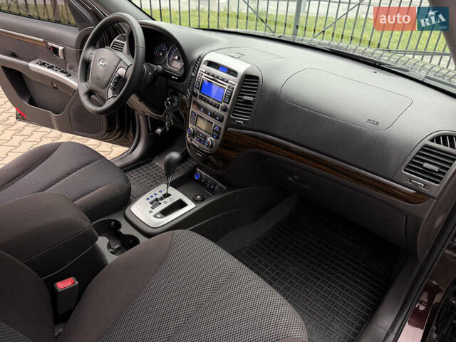 Коричневый Хендай Санта Фе, объемом двигателя 2.36 л и пробегом 195 тыс. км за 11900 $, фото 21 на Automoto.ua