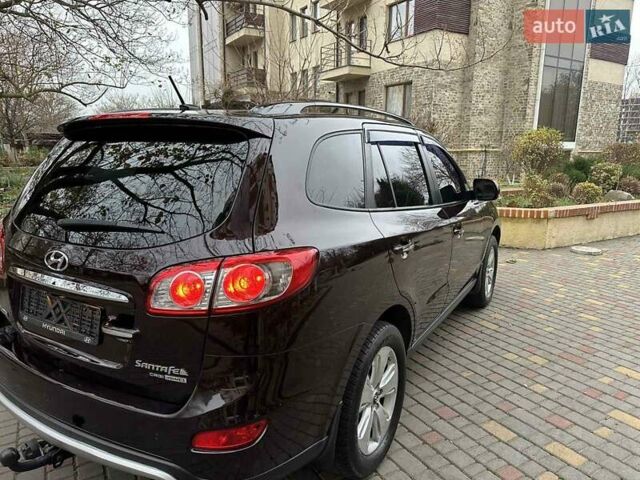 Коричневый Хендай Санта Фе, объемом двигателя 2.2 л и пробегом 180 тыс. км за 14300 $, фото 8 на Automoto.ua
