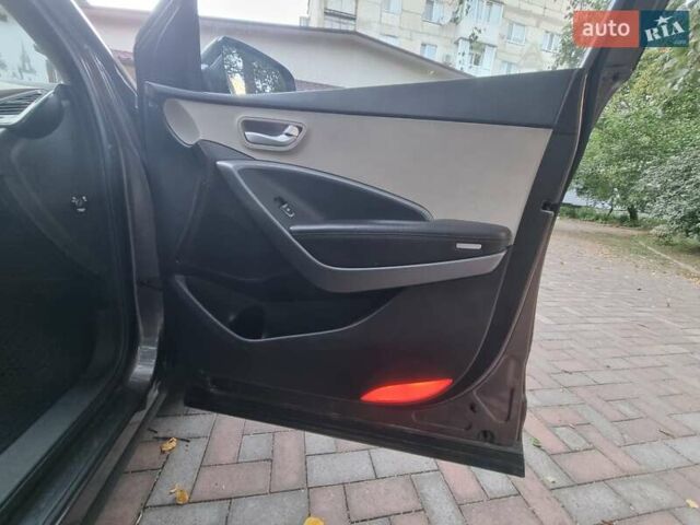 Коричневий Хендай Санта Фе, об'ємом двигуна 2.2 л та пробігом 157 тис. км за 15000 $, фото 25 на Automoto.ua