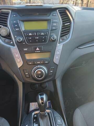 Коричневый Хендай Санта Фе, объемом двигателя 2.2 л и пробегом 185 тыс. км за 17300 $, фото 4 на Automoto.ua