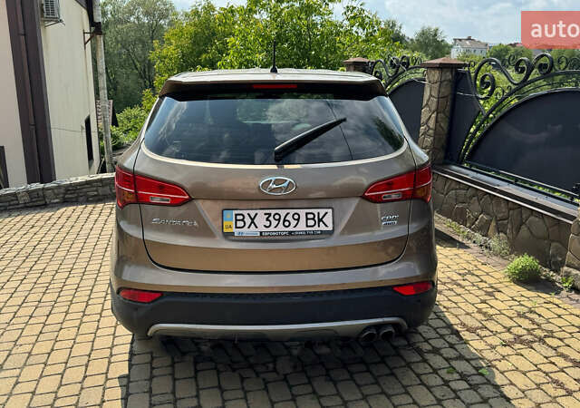 Коричневый Хендай Санта Фе, объемом двигателя 2.2 л и пробегом 109 тыс. км за 16800 $, фото 4 на Automoto.ua