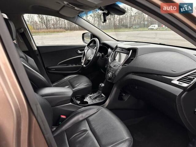 Коричневый Хендай Санта Фе, объемом двигателя 2.2 л и пробегом 210 тыс. км за 18300 $, фото 56 на Automoto.ua