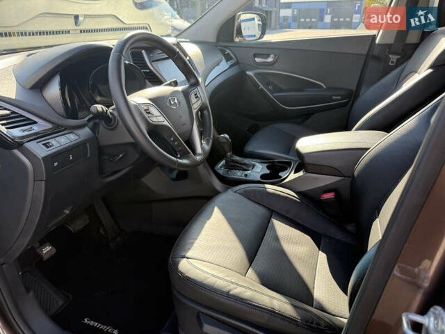 Хендай Санта Фе 2013 в Ровно на Automoto.ua Коричневый Хендай Санта Фе, объемом двигателя 2.2 л и пробегом 193 тыс. км за 18750 $, фото 28 на Automoto.ua