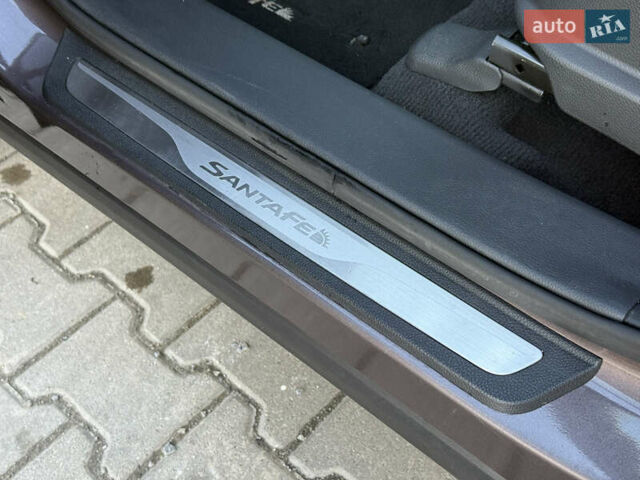 Хендай Санта Фе 2013 в Ровно на Automoto.ua Коричневый Хендай Санта Фе, объемом двигателя 2.2 л и пробегом 193 тыс. км за 18750 $, фото 32 на Automoto.ua