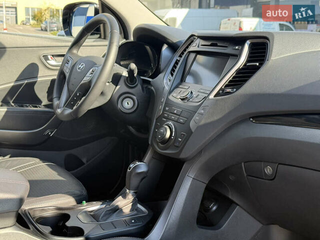 Хендай Санта Фе 2013 в Ровно на Automoto.ua Коричневый Хендай Санта Фе, объемом двигателя 2.2 л и пробегом 193 тыс. км за 18750 $, фото 45 на Automoto.ua