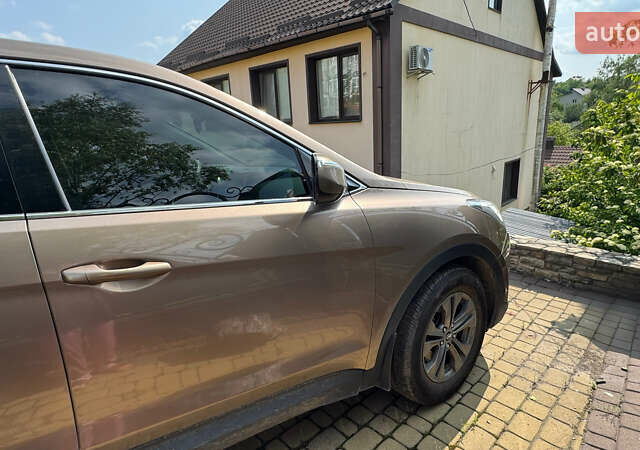 Коричневый Хендай Санта Фе, объемом двигателя 2.2 л и пробегом 109 тыс. км за 16800 $, фото 6 на Automoto.ua