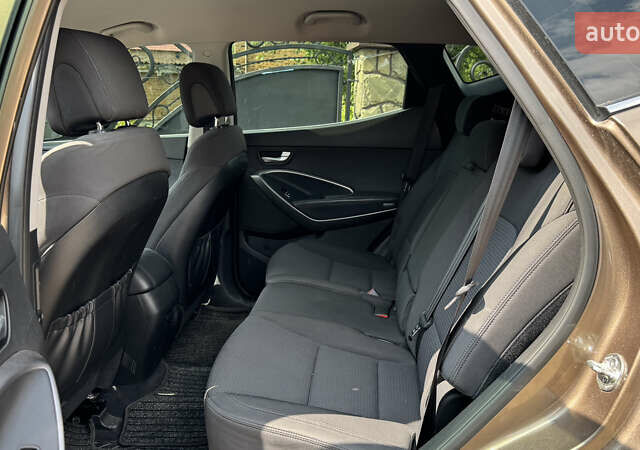 Коричневый Хендай Санта Фе, объемом двигателя 2.2 л и пробегом 109 тыс. км за 16800 $, фото 12 на Automoto.ua