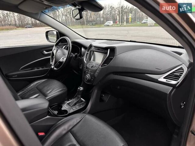 Коричневый Хендай Санта Фе, объемом двигателя 2.2 л и пробегом 210 тыс. км за 17999 $, фото 46 на Automoto.ua