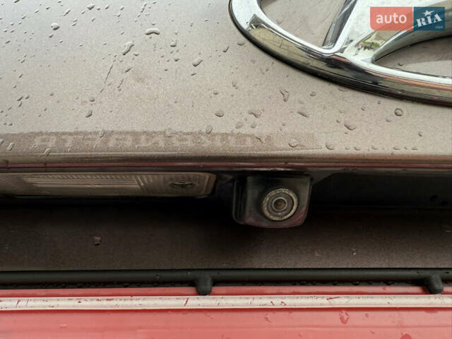 Коричневий Хендай Санта Фе, об'ємом двигуна 2.2 л та пробігом 217 тис. км за 16200 $, фото 26 на Automoto.ua