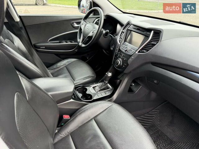 Коричневий Хендай Санта Фе, об'ємом двигуна 2.2 л та пробігом 217 тис. км за 16200 $, фото 22 на Automoto.ua