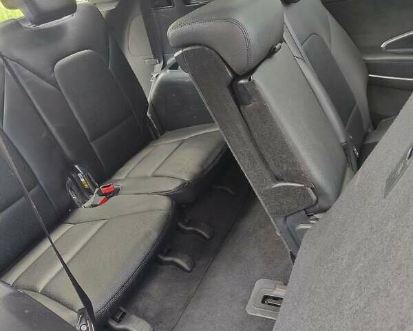 Коричневый Хендай Санта Фе, объемом двигателя 2.36 л и пробегом 262 тыс. км за 14900 $, фото 7 на Automoto.ua