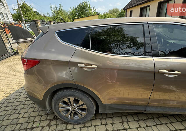 Коричневый Хендай Санта Фе, объемом двигателя 2.2 л и пробегом 109 тыс. км за 16800 $, фото 7 на Automoto.ua