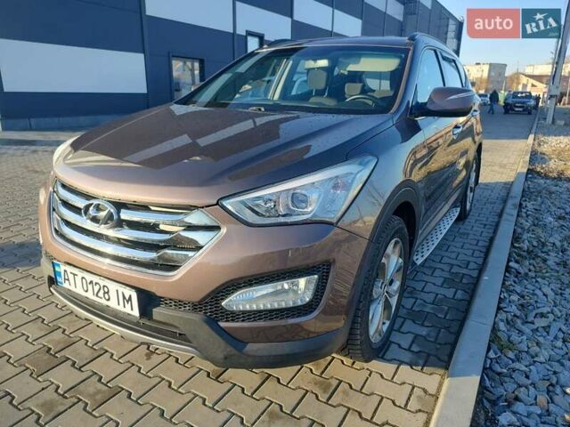 Коричневый Хендай Санта Фе, объемом двигателя 2.2 л и пробегом 201 тыс. км за 14000 $, фото 2 на Automoto.ua
