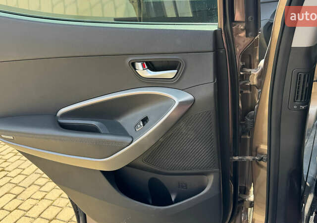 Коричневый Хендай Санта Фе, объемом двигателя 2.2 л и пробегом 109 тыс. км за 16800 $, фото 23 на Automoto.ua