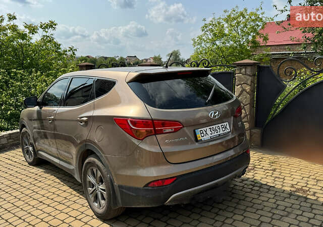 Коричневый Хендай Санта Фе, объемом двигателя 2.2 л и пробегом 109 тыс. км за 16800 $, фото 1 на Automoto.ua