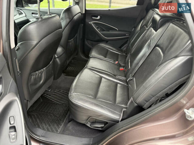 Коричневий Хендай Санта Фе, об'ємом двигуна 2.2 л та пробігом 217 тис. км за 16200 $, фото 18 на Automoto.ua