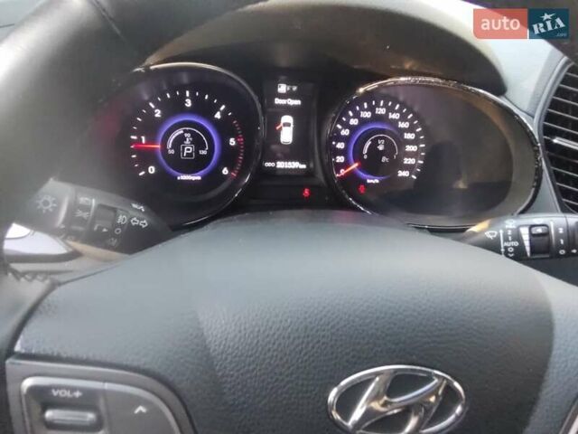 Коричневый Хендай Санта Фе, объемом двигателя 2.2 л и пробегом 201 тыс. км за 14000 $, фото 9 на Automoto.ua