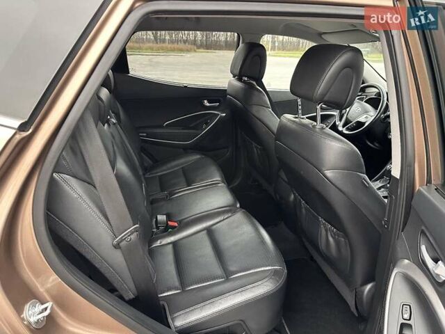 Коричневый Хендай Санта Фе, объемом двигателя 2.2 л и пробегом 210 тыс. км за 17999 $, фото 63 на Automoto.ua