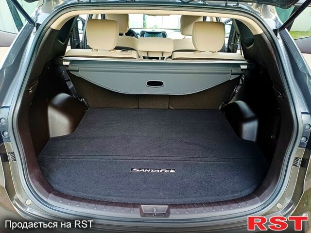 Коричневый Хендай Санта Фе, объемом двигателя 2.4 л и пробегом 82 тыс. км за 13500 $, фото 11 на Automoto.ua