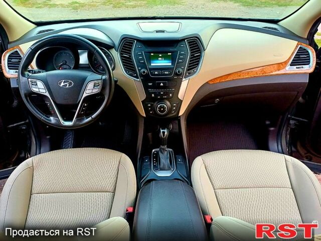 Коричневый Хендай Санта Фе, объемом двигателя 2.4 л и пробегом 82 тыс. км за 13500 $, фото 6 на Automoto.ua