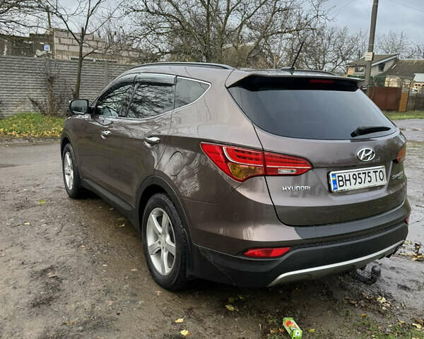 Коричневый Хендай Санта Фе, объемом двигателя 2.2 л и пробегом 255 тыс. км за 18500 $, фото 2 на Automoto.ua