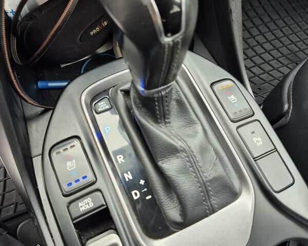 Коричневый Хендай Санта Фе, объемом двигателя 2.2 л и пробегом 240 тыс. км за 17800 $, фото 12 на Automoto.ua