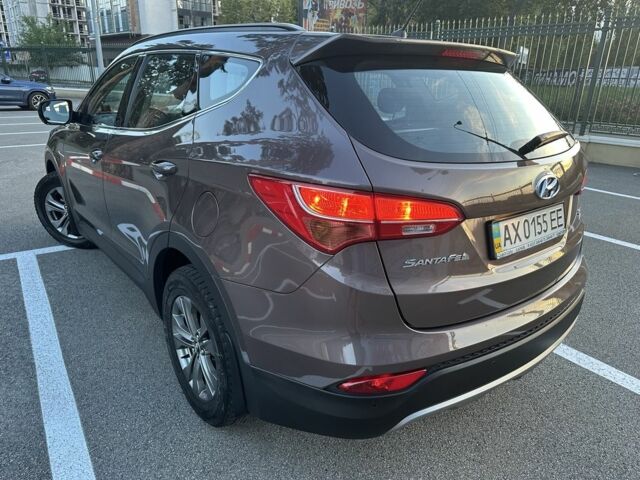 Коричневый Хендай Санта Фе, объемом двигателя 2.2 л и пробегом 94 тыс. км за 19500 $, фото 4 на Automoto.ua