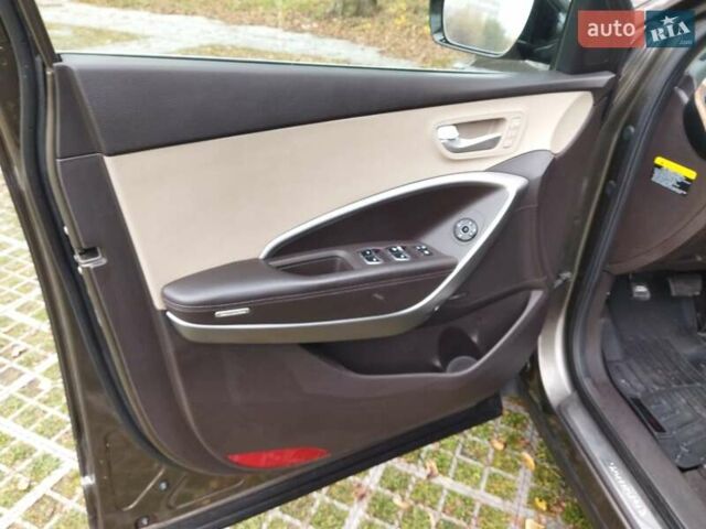 Коричневый Хендай Санта Фе, объемом двигателя 2.36 л и пробегом 138 тыс. км за 14900 $, фото 38 на Automoto.ua