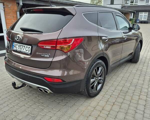 Коричневый Хендай Санта Фе, объемом двигателя 2.2 л и пробегом 240 тыс. км за 17800 $, фото 6 на Automoto.ua