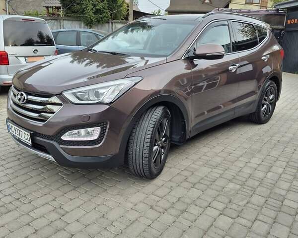 Коричневый Хендай Санта Фе, объемом двигателя 2.2 л и пробегом 240 тыс. км за 17800 $, фото 2 на Automoto.ua