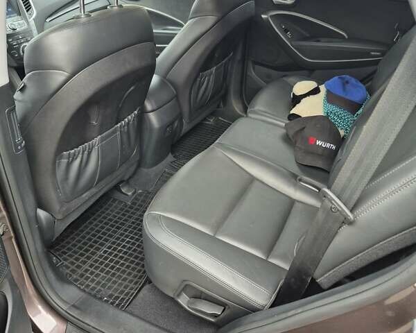 Коричневый Хендай Санта Фе, объемом двигателя 2.2 л и пробегом 240 тыс. км за 17800 $, фото 14 на Automoto.ua