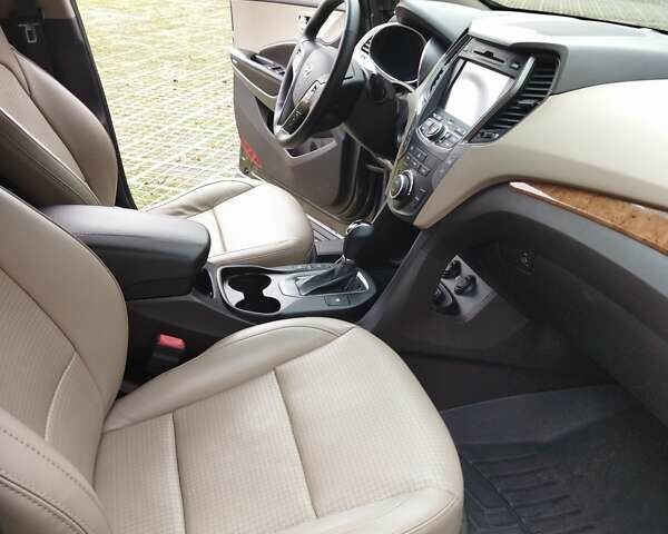 Коричневый Хендай Санта Фе, объемом двигателя 2.36 л и пробегом 138 тыс. км за 14900 $, фото 46 на Automoto.ua