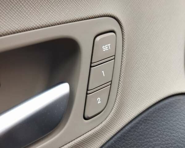 Коричневый Хендай Санта Фе, объемом двигателя 2.36 л и пробегом 138 тыс. км за 14900 $, фото 53 на Automoto.ua