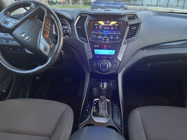 Коричневый Хендай Санта Фе, объемом двигателя 2.2 л и пробегом 94 тыс. км за 19500 $, фото 2 на Automoto.ua