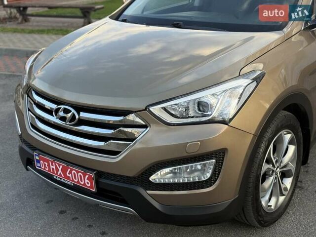 Коричневый Хендай Санта Фе, объемом двигателя 2.2 л и пробегом 130 тыс. км за 19950 $, фото 20 на Automoto.ua
