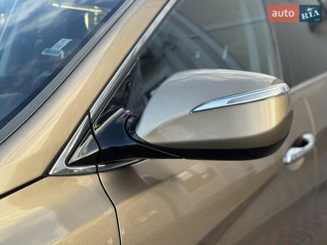 Коричневый Хендай Санта Фе, объемом двигателя 2.2 л и пробегом 130 тыс. км за 19950 $, фото 36 на Automoto.ua