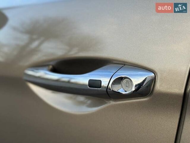 Коричневый Хендай Санта Фе, объемом двигателя 2.2 л и пробегом 130 тыс. км за 19950 $, фото 37 на Automoto.ua