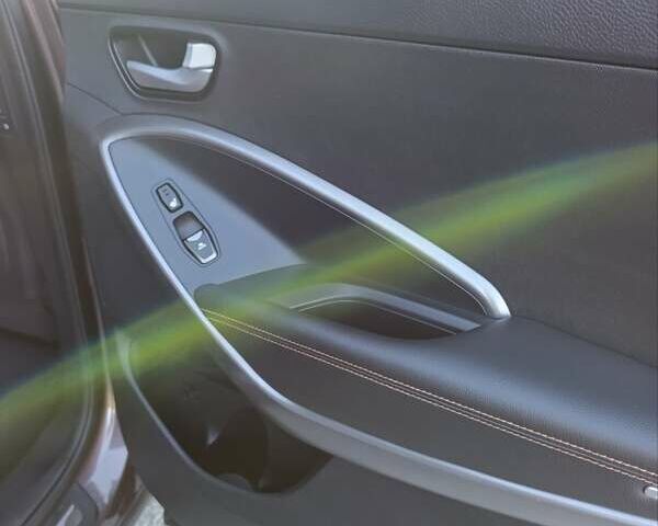 Коричневий Хендай Санта Фе, об'ємом двигуна 2.2 л та пробігом 176 тис. км за 19850 $, фото 11 на Automoto.ua