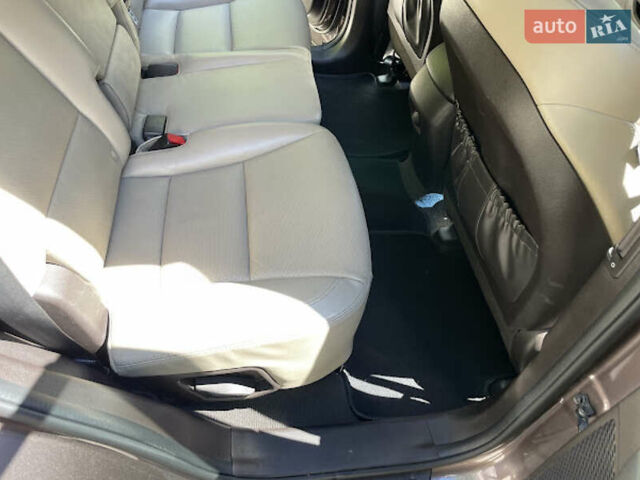 Коричневий Хендай Санта Фе, об'ємом двигуна 2.2 л та пробігом 285 тис. км за 18200 $, фото 26 на Automoto.ua