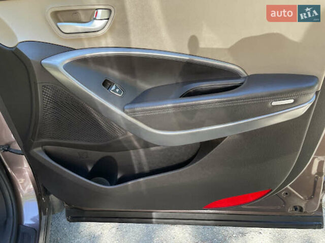 Коричневий Хендай Санта Фе, об'ємом двигуна 2.2 л та пробігом 285 тис. км за 18200 $, фото 27 на Automoto.ua