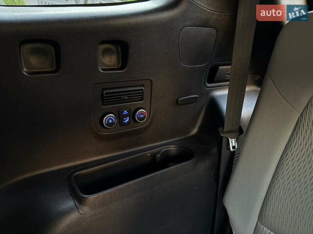 Коричневий Хендай Санта Фе, об'ємом двигуна 3.34 л та пробігом 166 тис. км за 16500 $, фото 63 на Automoto.ua