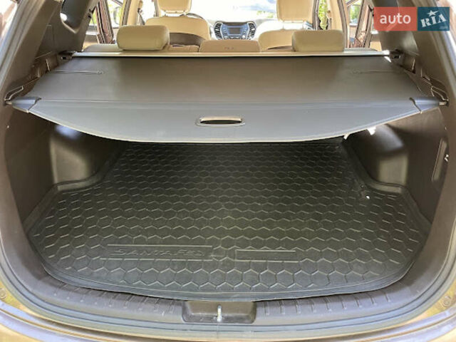 Коричневий Хендай Санта Фе, об'ємом двигуна 2.2 л та пробігом 285 тис. км за 18200 $, фото 23 на Automoto.ua